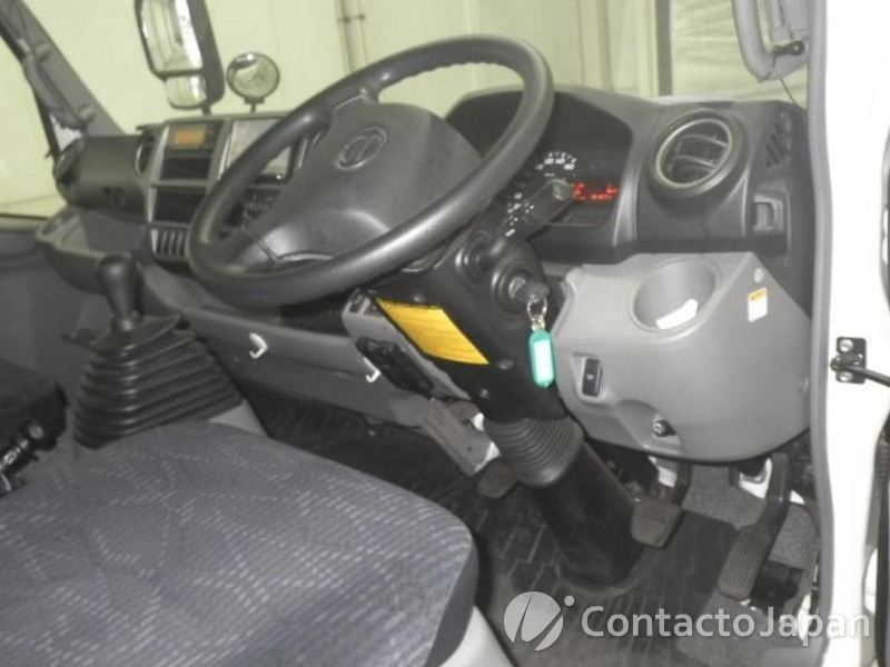 HIINO DUTRO XZU720 HIINO DUTRO XZU720 : Used Vehicle Exporter