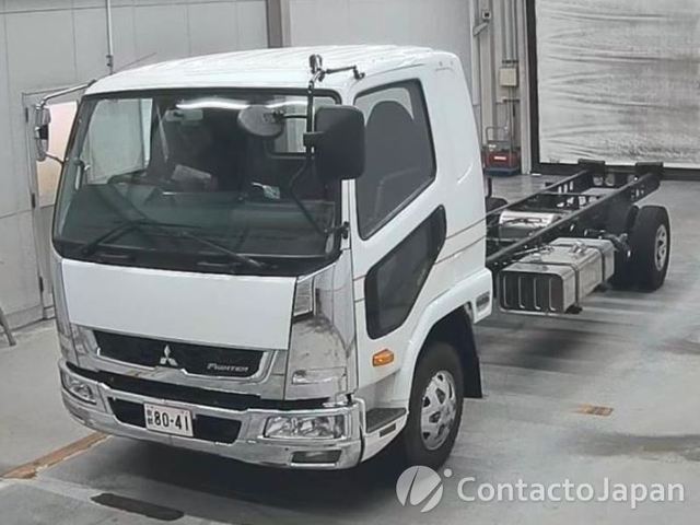 FUSO FIGHTER FK64F 2019 F6