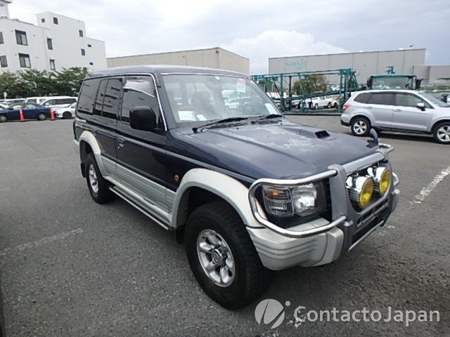 MITSUBISHI PAJERO 4WD AT VG46 