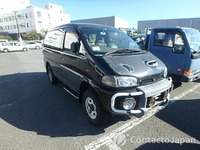 Japan Mitsubishi MITSUBISHI DELICA SPACE GEAR 1996 DIESEL MT 4WD 
